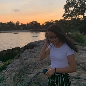 Meet your Posher, Araceli